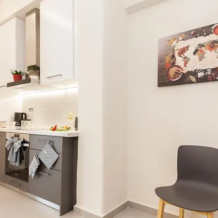 Apartment Pireas Jewel New Design Apt With Backyard *