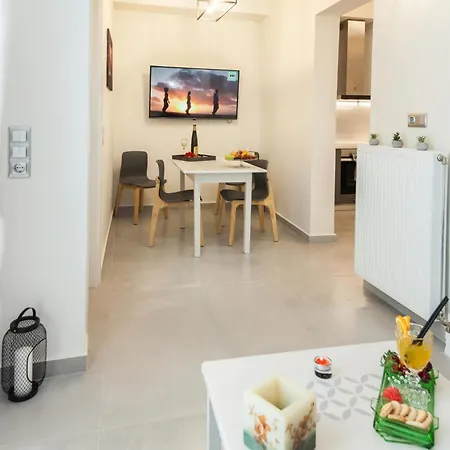 Apartment Pireas Jewel New Design Apt With Backyard *