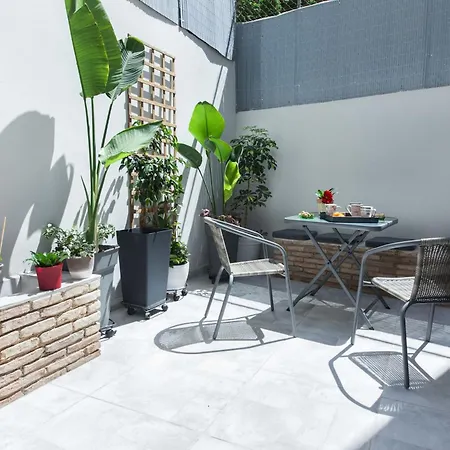 Apartment Pireas Jewel New Design Apt With Backyard