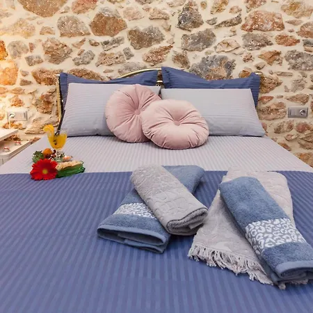 Apartment Pireas Jewel New Design Apt With Backyard Piraeus