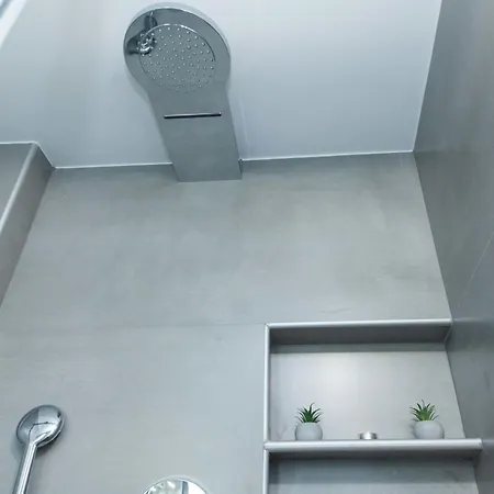 Pireas Jewel New Design Apt With Backyard Apartment